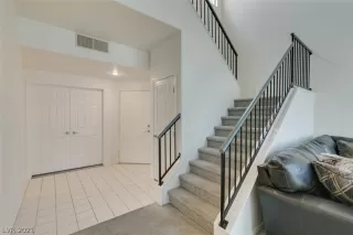 Photo #6: 2345455 Listing