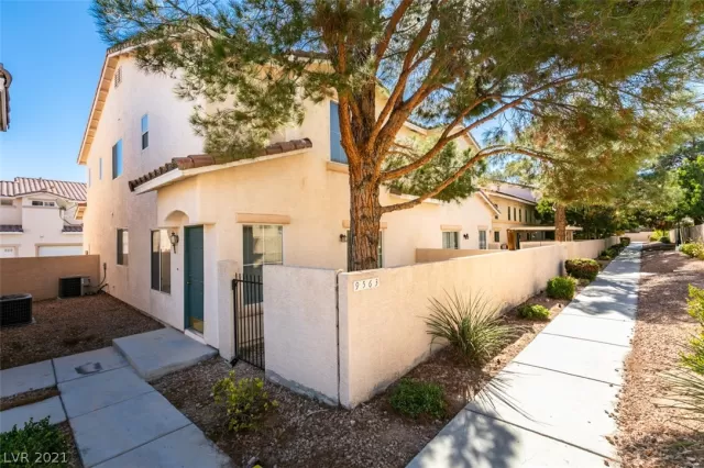 MLS: 2345462 Condo For Sale