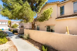 Photo #1: 2345462 Listing