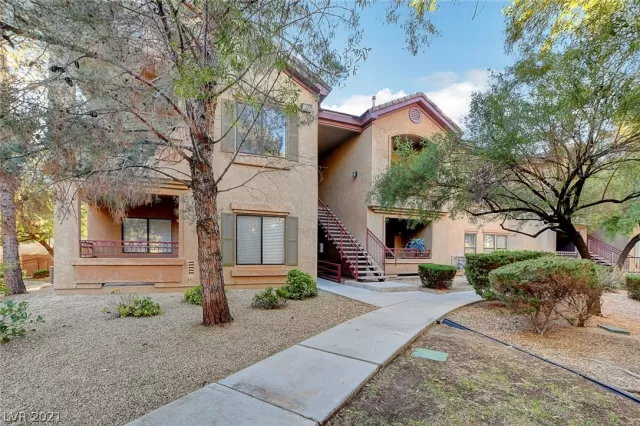 MLS: 2345487 Condo For Sale