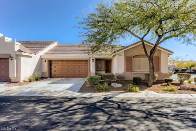 MLS: 2345539 Condo For Sale