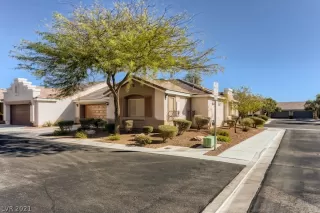 Photo #1: 2345539 Listing