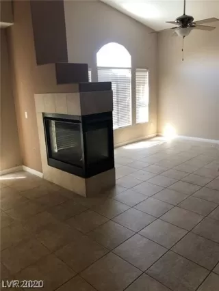 Photo #4: 2345571 Listing 