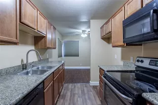 Photo #3: 2345585 Listing 