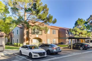 Photo #1: 2345604 Listing