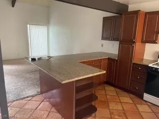 Photo #5: 2345717 Listing 
