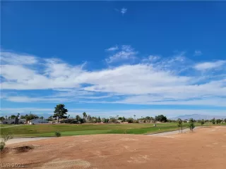 Photo #2: 2345744 Listing