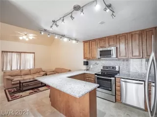 Photo #6: 2345748 Listing 