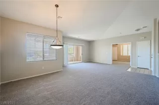 Photo #2: 2345758 Listing 