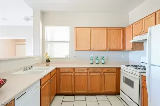 Photo #4: 2345758 Listing 