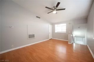 Photo #3: 2345785 Listing 