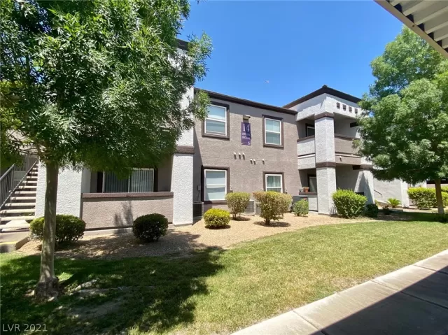 MLS: 2345802 Condo For Sale