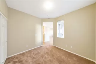 Photo #4: 2345809 Listing