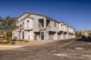 Photo #1: 2345813 Listing