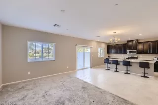 Photo #5: 2345813 Listing