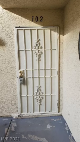 Photo #3: 2345855 Listing 