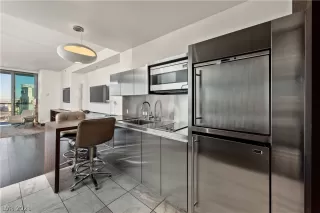 Photo #2: 2345857 Listing 