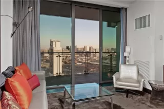 Photo #3: 2345857 Listing 