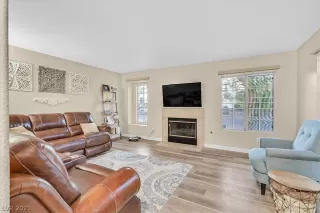 Photo #2: 2345863 Listing 