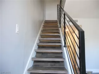 Photo #3: 2345930 Listing 