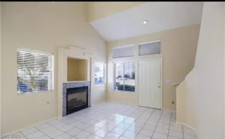 Photo #5: 2345947 Listing 