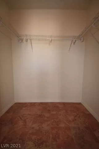 Photo #6: 2345960 Listing 