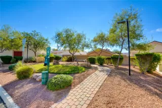 Photo #3: 2345961 Listing