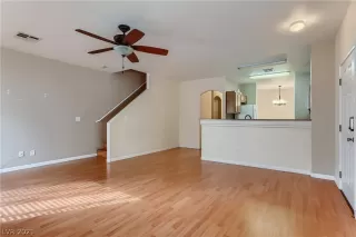 Photo #3: 2345965 Listing 