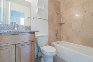 Photo #3: 2345967 Listing