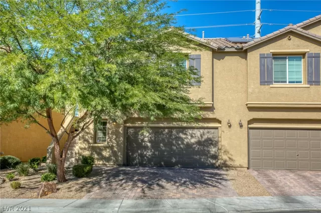 MLS: 2345985 Condo For Sale