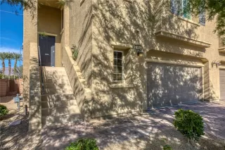 Photo #3: 2345985 Listing