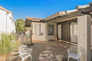 Photo #4: 2346081 Listing