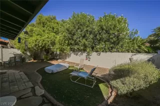 Photo #6: 2346081 Listing