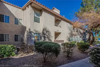 Photo #1: 2346088 Listing