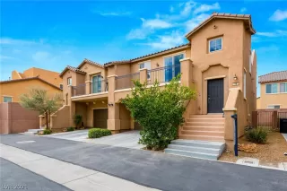 Photo #5: 2346116 Listing