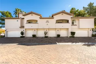 Photo #1: 2346131 Listing