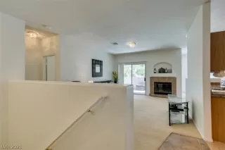 Photo #3: 2346131 Listing