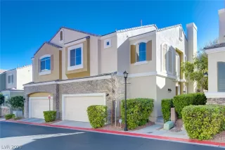 Photo #2: 2346149 Listing 