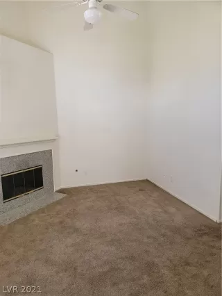 Photo #1: 2346161 Listing 