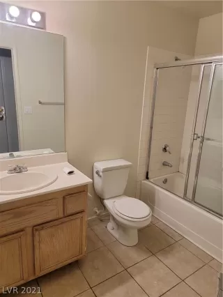 Photo #3: 2346161 Listing 