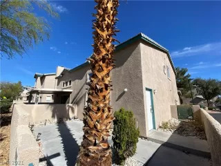 Photo #1: 2346191 Listing 