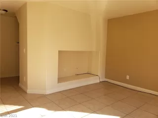 Photo #2: 2346218 Listing 