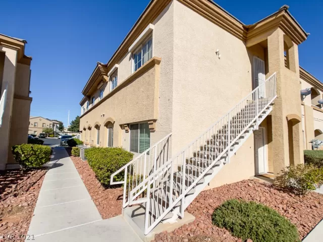 MLS: 2346297 Condo For Sale