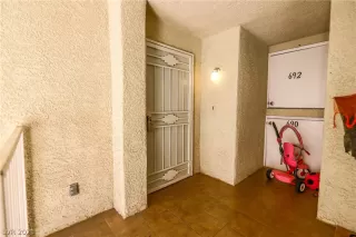 Photo #4: 2346312 Listing 