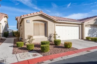 Photo #1: 2346313 Listing 