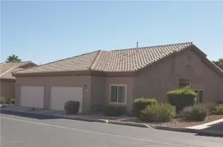 Photo #1: 2346324 Listing