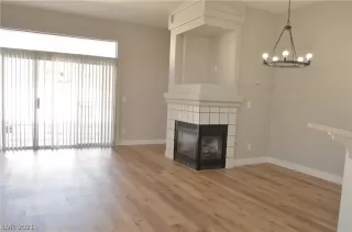 Photo #5: 2346324 Listing