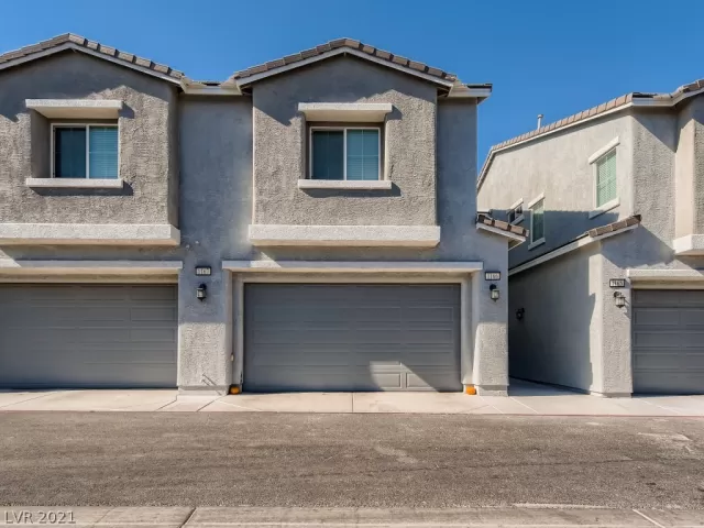 MLS: 2346351 Condo For Sale