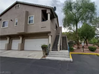 Photo #1: 2346359 Listing 