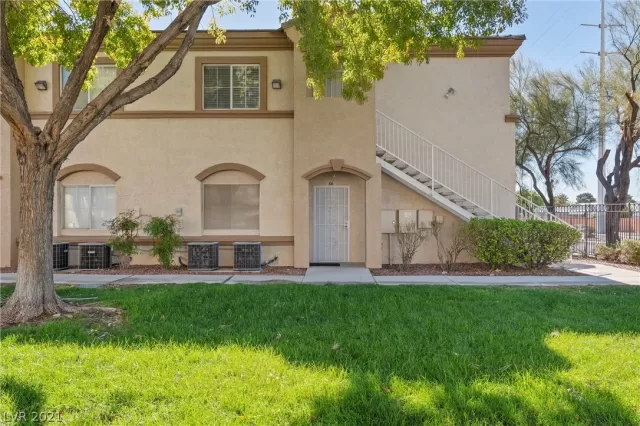 MLS: 2346384 Condo For Sale